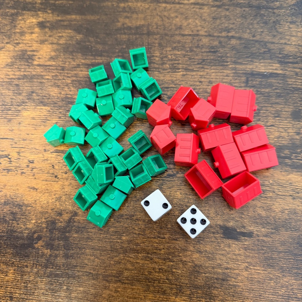 Monopoly 2013 Replacement Game Pieces 32 Green Houses 12 Red Hotels 2 Dice‎ Set